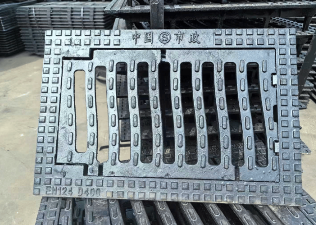 云霄球墨铸铁市政雨水篦子展示